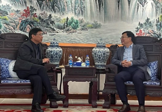 必发资源王平卫董事长拜会周鼎大使